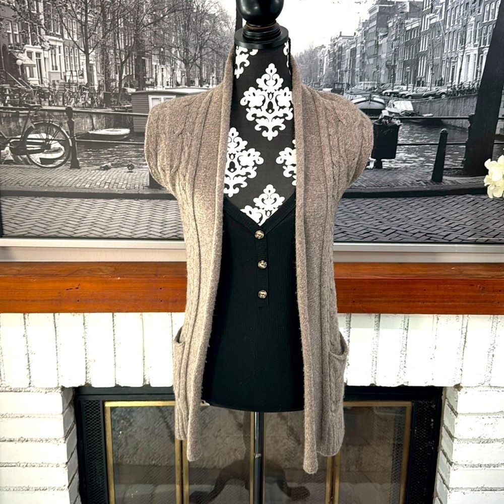 Banana Republic Women Cardigan Sweater Wool Cashmere Small Brown Sleeveless Vest
